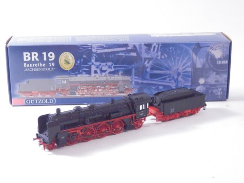 »GÜTZOLD 48200 H0 DC · DAMPFLOK BR 19 "SACHSENSTOLZ" DER DR · OVP« | Condition: Gebraucht