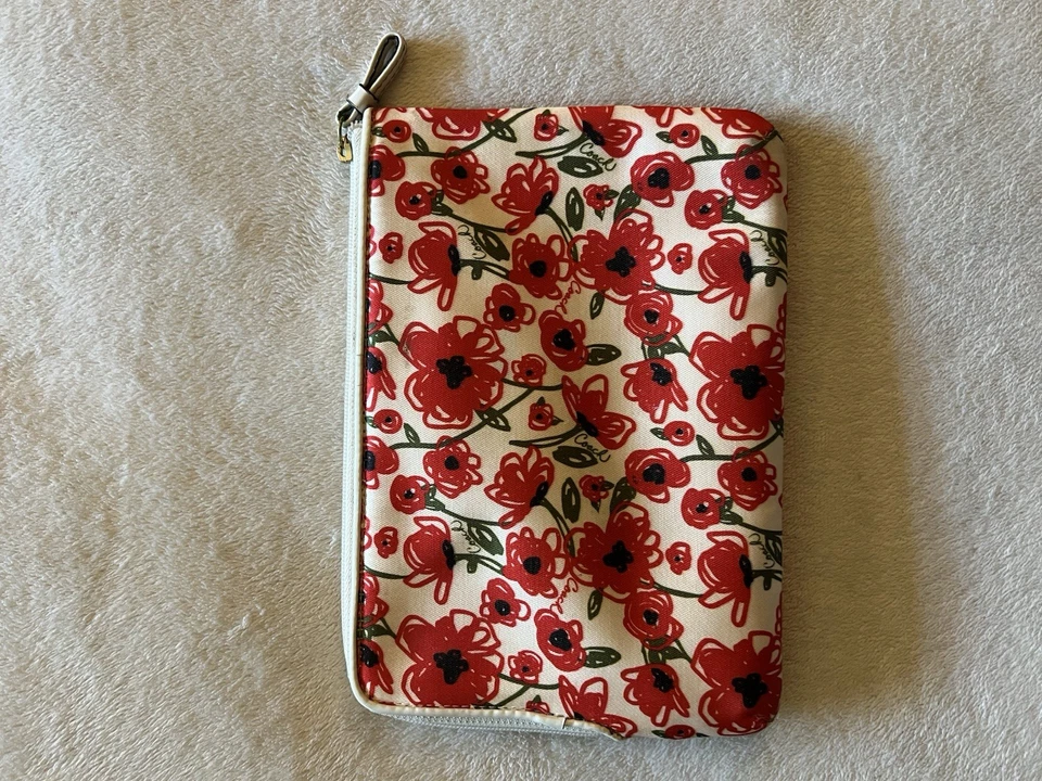 Coach Satin Poppy Design Glam Tablet iPad Case 9”x 6” Padded 1”wide Inner Pocket - Image 2 of 4