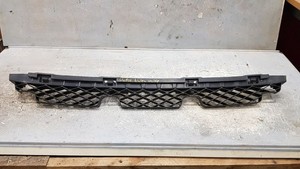 Stoßstangenhalter Halter Hinten mitte 12-16 Farbe Light Brown met. VW 35