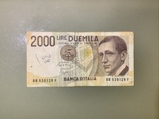 Italy 2000 Lire 1990 Circulated