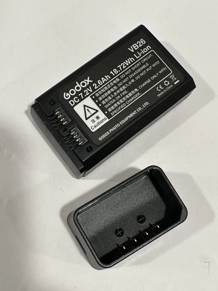 GODOX V1N Flash V1-N Black Flash Speedlite - Missing USB-C Cable Tested Works - Image 3 of 4