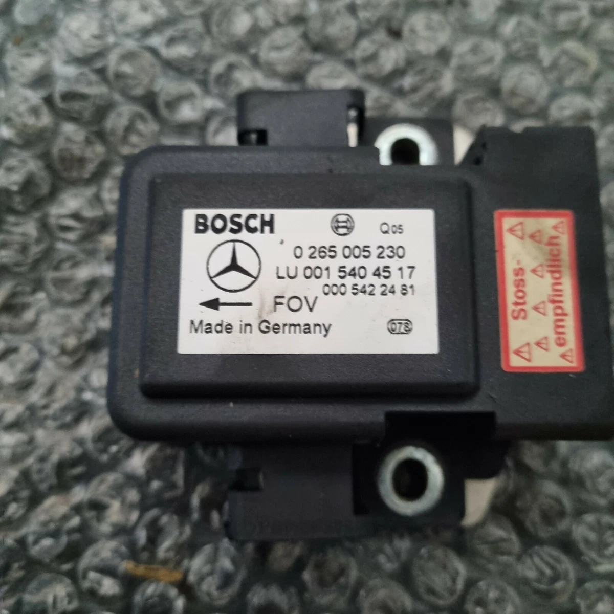 Mercedes Benz W210 ESP YAW Rate Sensor Q03 0015429018 Lu0015404517