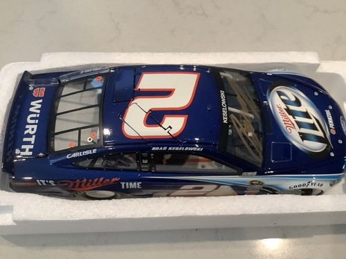 BRAD KESELOWSKI AUTOGRAPHED 2013 FORD FUSION MILLER LITE DIECAST & CARD - Picture 14 of 16