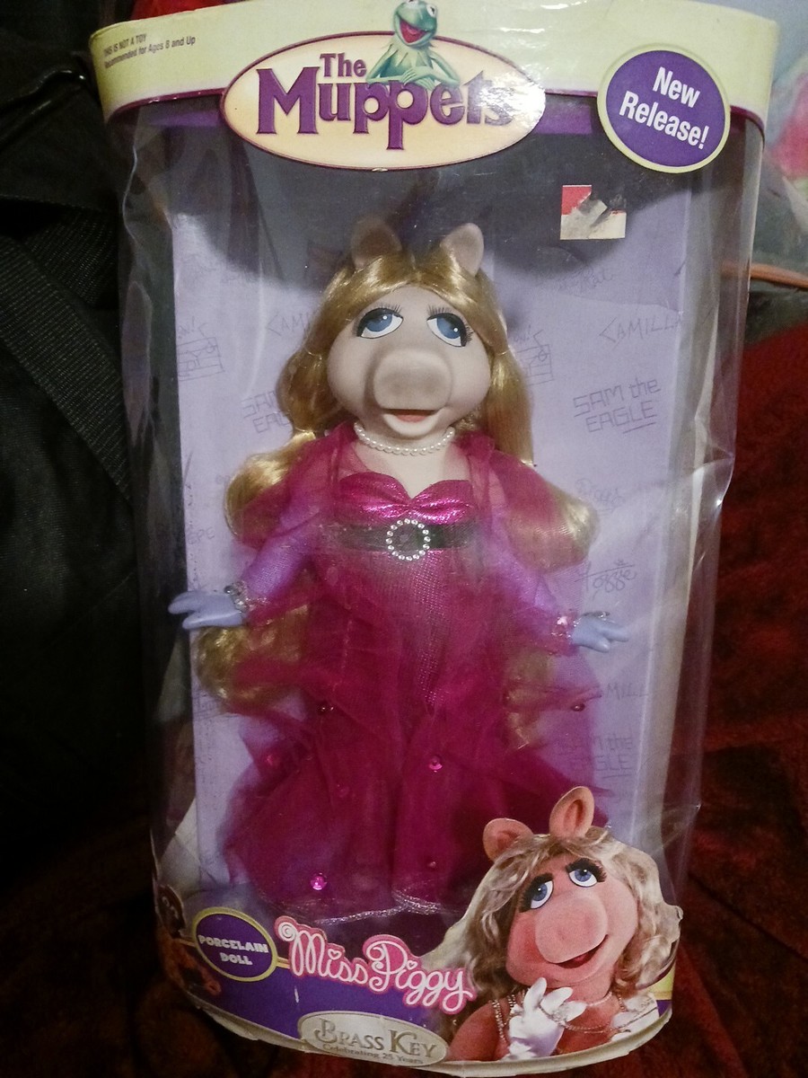Porcelain Doll Miss