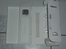 Apple Watch SE 3 GPS 40mm Bluetooth Starlight MEH54LW/A - New/Open Box 