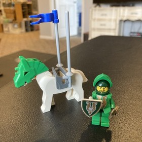Lego Rascus Knight Kingdom 8781 8799 8780 Green Minifig w/Horse Sword Shield