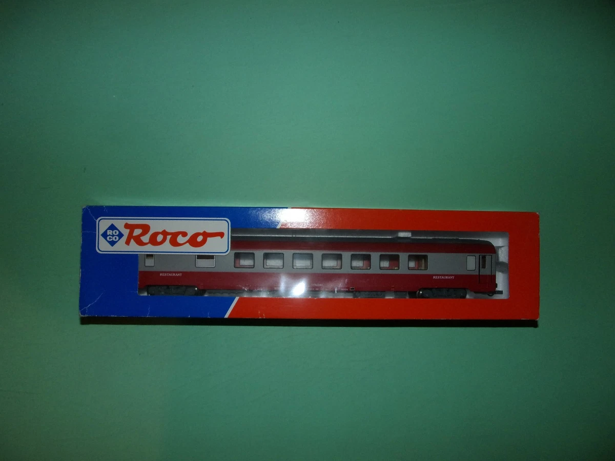 Voiture UIC Roco Classe 2 Toit Haut Couchette - Modèle Réduit De Train