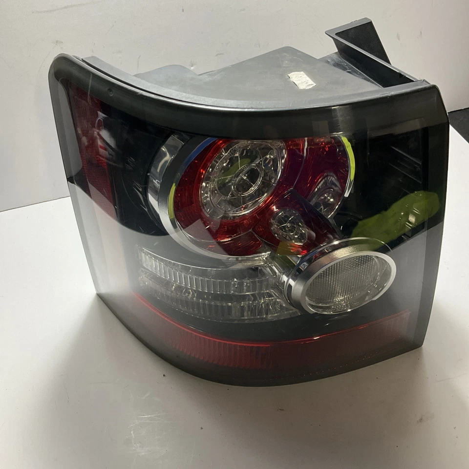 2010 - 2011 Land Rover Range Rover Sport LED Left Driver Side Tail light OEM - Image 4 of 4