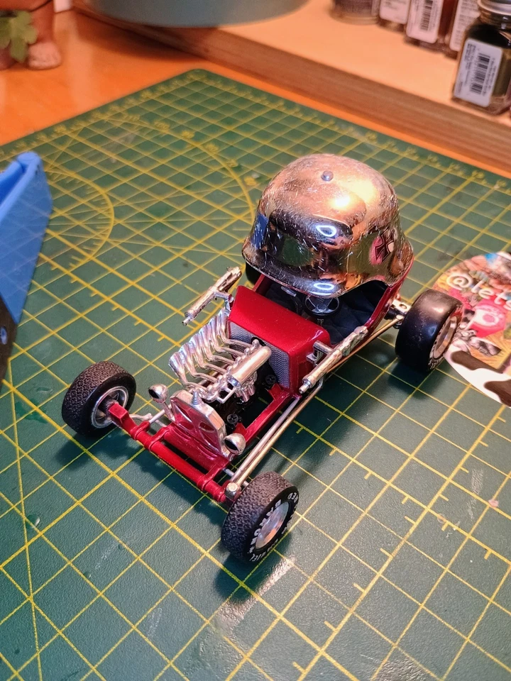 Toy Zone Iron Legends Tom Daniel Red Baron Die Cast coche escala 1:43 Hot Rod arrastre Foto 3 de 4