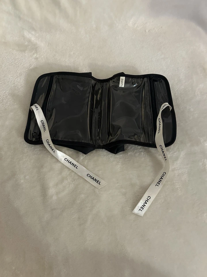 Bolsa de maquillaje CHANEL estuche de cosméticos Foto 2 de 3