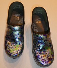 Dansko XP women's multi-colored splatter print slip-on clogs Sz 40 US 9.5-10