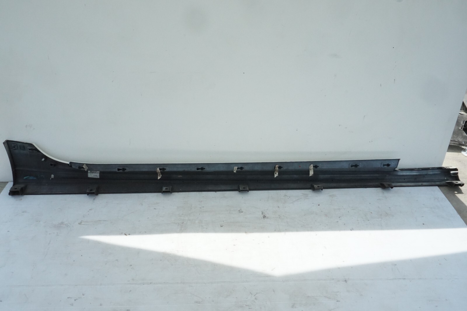 14 - 20 MASERATI QUATTROPORTE LEFT DRIVER SIDE ROCKER PANEL SKIRT MOLDING OEM