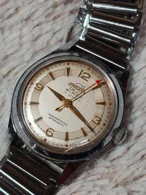 ENICAR Vintage Hand-wound 31mm