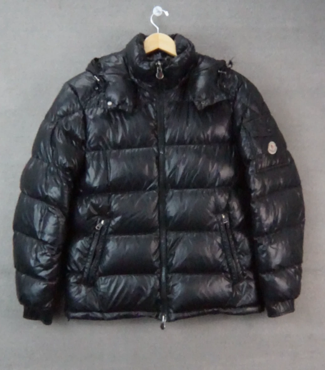 Moncler — Moncler Maya Hooded Short Goose Down Puffer Jacket Men's Black Size Large