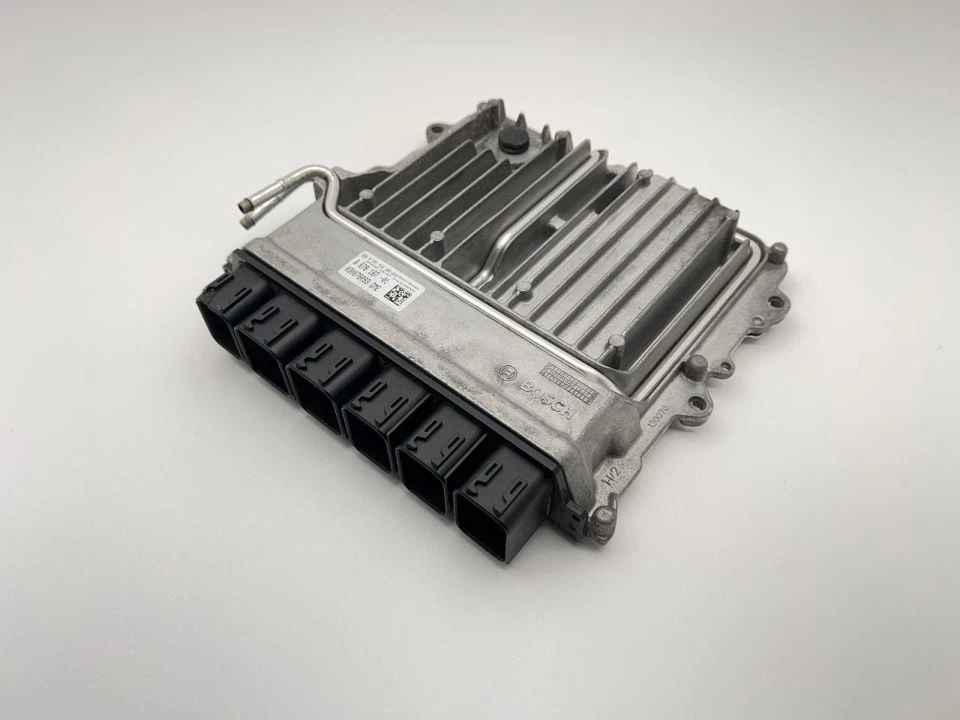 BMW 750i 2016-2019 motor derecho caja cerebral 4,4 L a AWD 72 k -xDrive- 64946 Foto 3 de 4