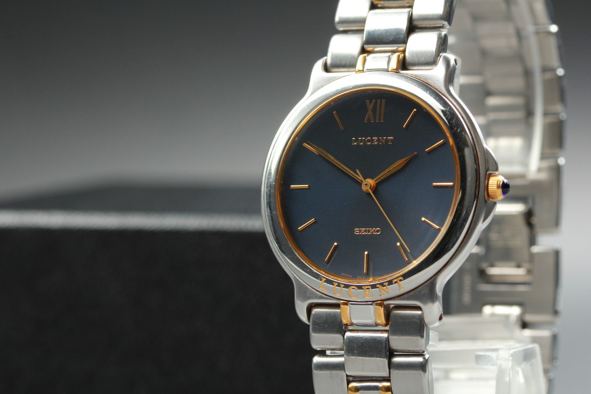 Vintage 1993 Seiko Lucent 5E21-6B80 Blue Roman Quartz Mens Watch