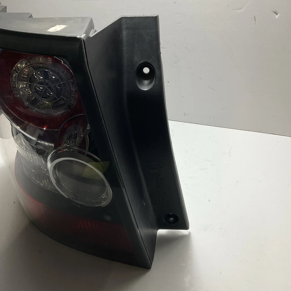 2010 - 2011 Land Rover Range Rover Sport LED Left Driver Side Tail light OEM - Image 3 of 4
