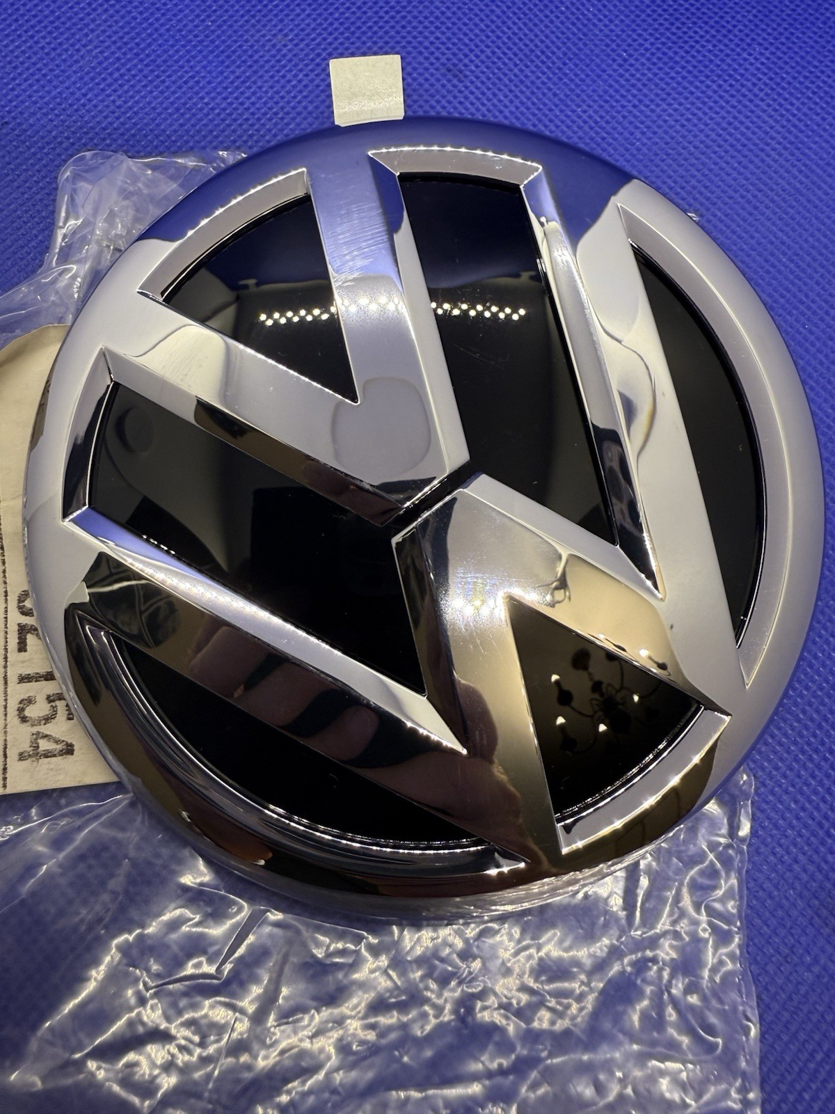 Monogramme de Coffre pour Rénovation Carrosserie VW Tiguan Année 2012 à 2017