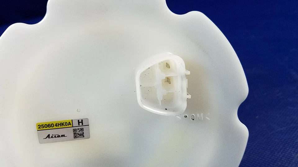 16 - 23 INFINITI Q50 Q60 Q70 Q70L BOMBA DE COMBUSTIBLE NIVEL UNIDAD DE ENVÍO # 68358 Foto 3 de 4