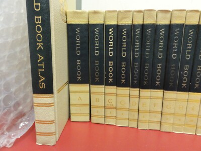 World Book Encyclopedia complete 1967 set + Atlas, HC | eBay