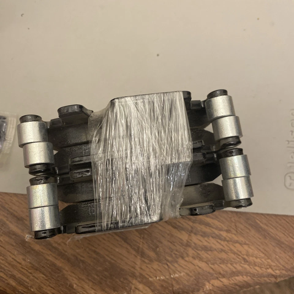 Juego de pastillas de freno de disco Akebono EUR917 para 99-07 Porsche 911 Boxster Cayman Foto 2 de 4