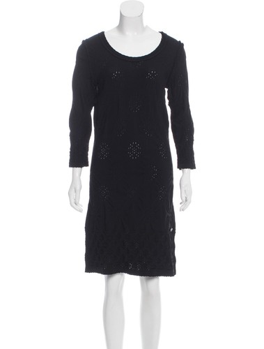 CHANEL vestido negro tejido con ojales estiramiento jersey CC Logotipo  Placa en cadera 36 S/M 4 6 8 | eBay