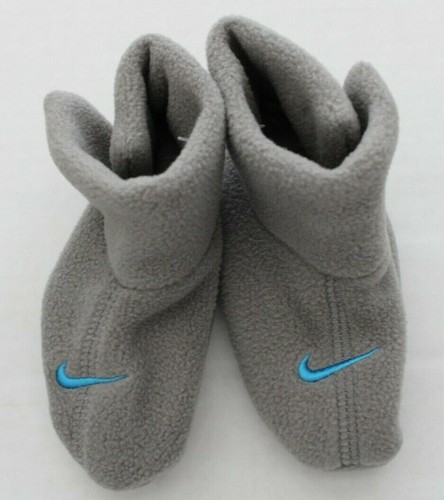 Nike Infant Baby Fleece Set Beanie Mittens Booties Set Small 0-3 Months - Picture 7 of 9
