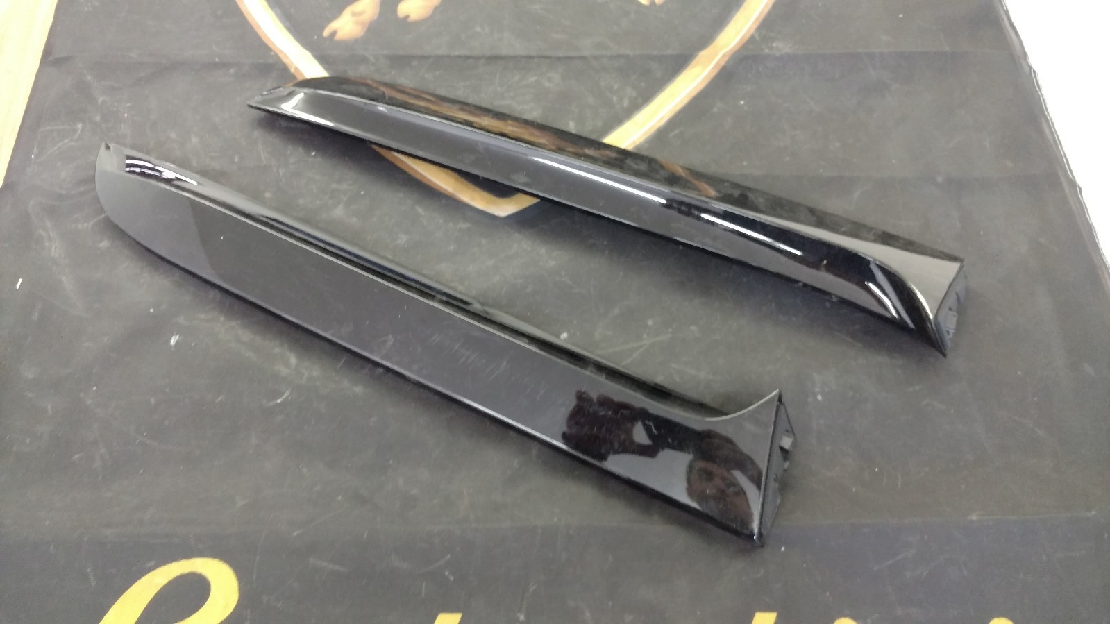 BENTLEY BENTAYGA TRIM PANEL SET BLACK OEM 36A827206 36A827205