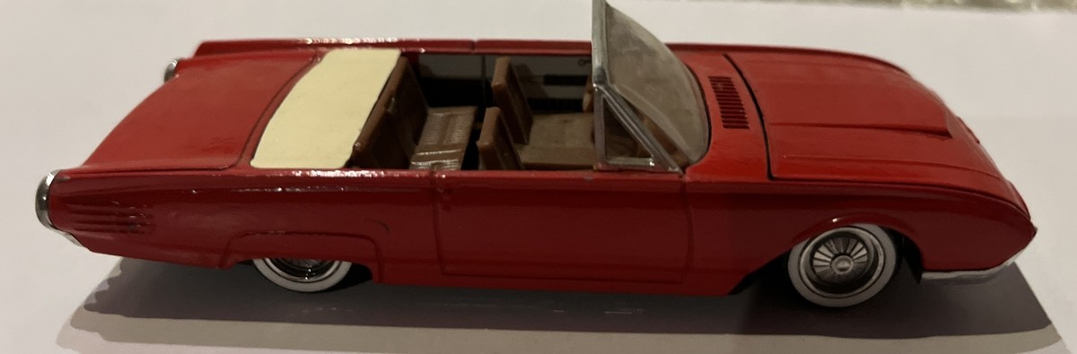 【フランス製】solido Ford Thunderbird 1961 SOLIDO 1961 FORD THUNDERBIRD CONVERTIBLE Made in France Vintage no