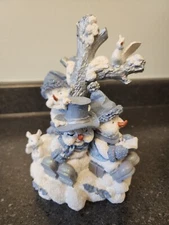 The Encore Group Snowbuddies Snowmen Hanging Out Around Tree  Exc Used Condition