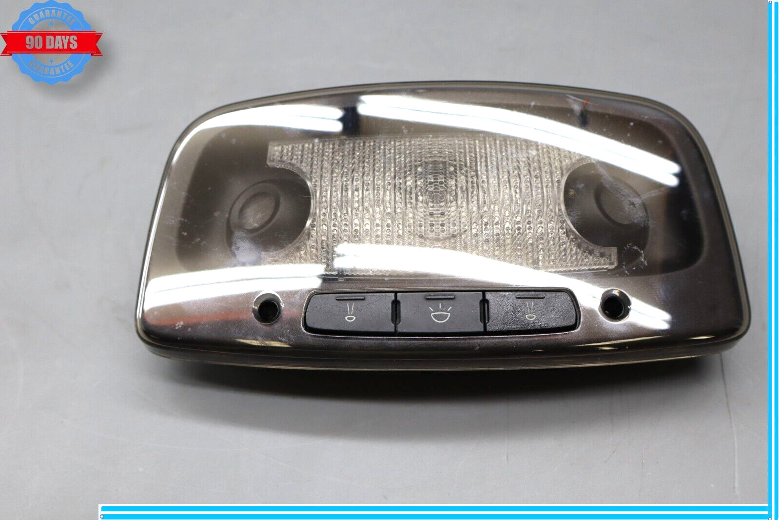 Maserati Quattroporte 2003-2019 Dome light P/N 990096