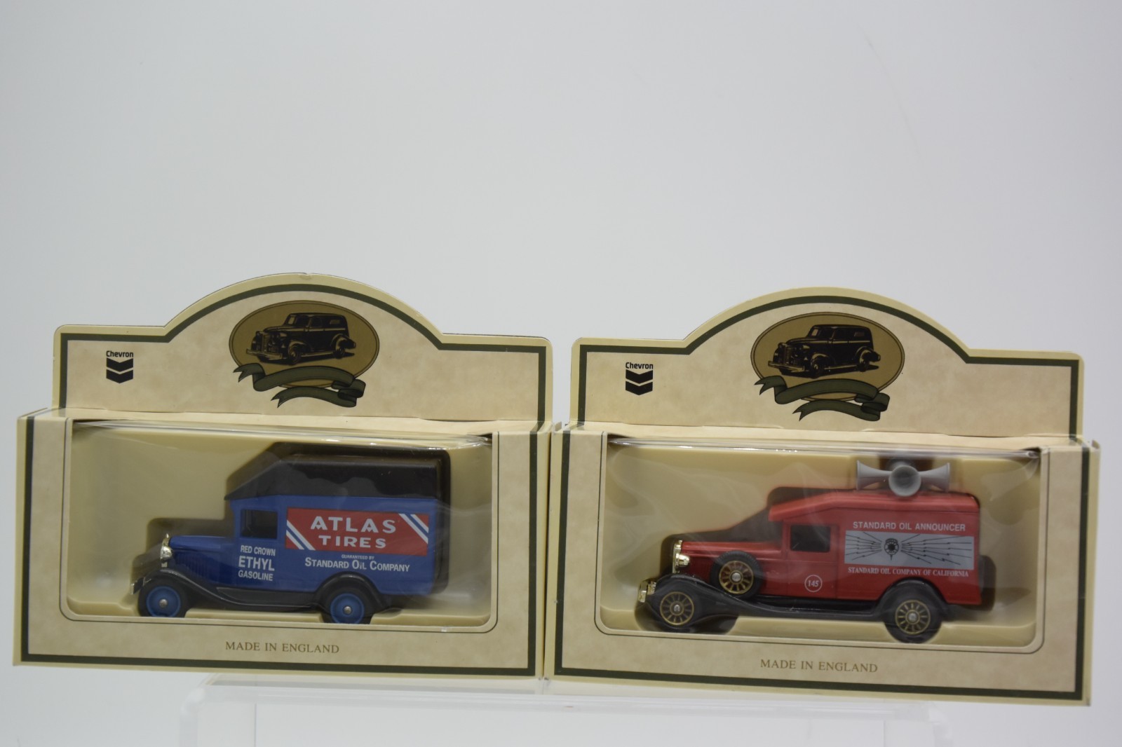 2  Lledo Days Gone Atlas Tires Chevron Standard Oil Die-Cast Trucks