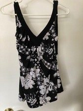 White House Black Market Floral Print Black/White Halter Top XS