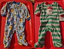new 0-3 mo. Boys baby holiday Christmas sleep play Sleeper fleece soft