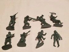 8 Conte Collectables WW2 Bloody Omaha Beach D-Day US GI Figures 54mm 1/32 Scale