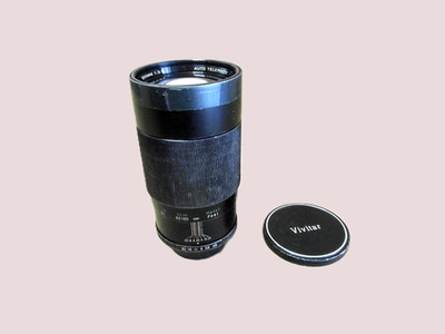 Vivitar Teleobjektiv 3,5/200mm mit M42 Anschluss