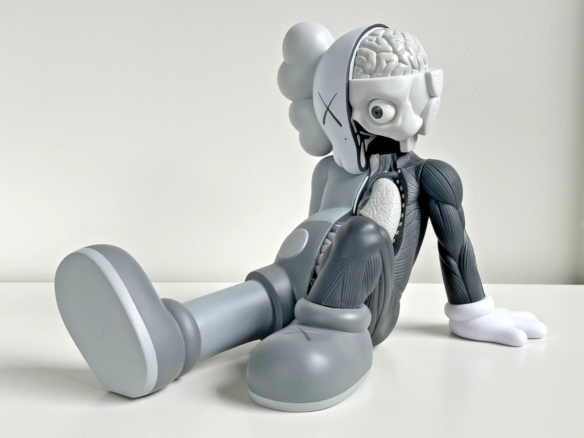 KAWS Companion Designer & Urban Vinyl 2013 Year Manufactured