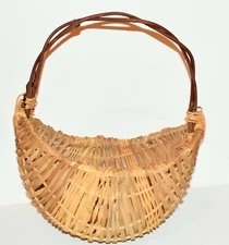 Vintage Woven Basket with Grape Vine Handle Gods Eye, 12 Rib