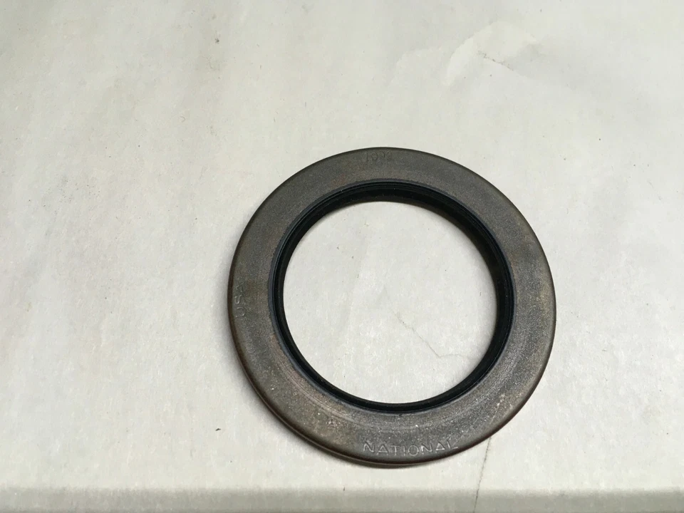 Nuevo sello de piñón diferencial Federal Mogul 1992 Foto 4 de 4