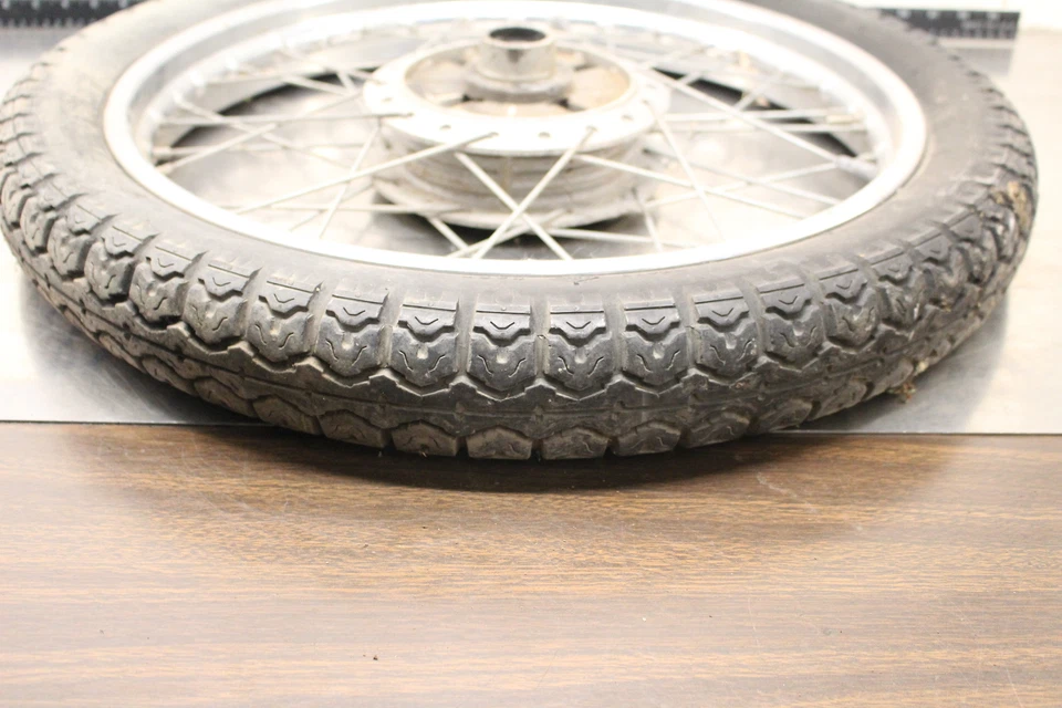 1973 Suzuki GT185 Adventurer REAR BACK WHEEL RIM (3.00-18) B333 - Image 4 of 4