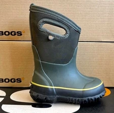Bogs - Kids Classic Camo Green Khaki Insulated Winter Boots New in Box