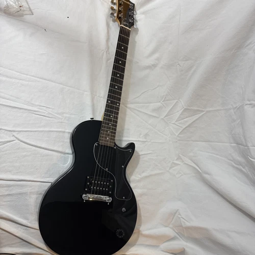 Gibson Maestro Guitar Black Soft Case Included ￼