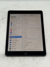 Apple iPad Pro 9.7" A1674 32GB WiFi Cellular Space Gray