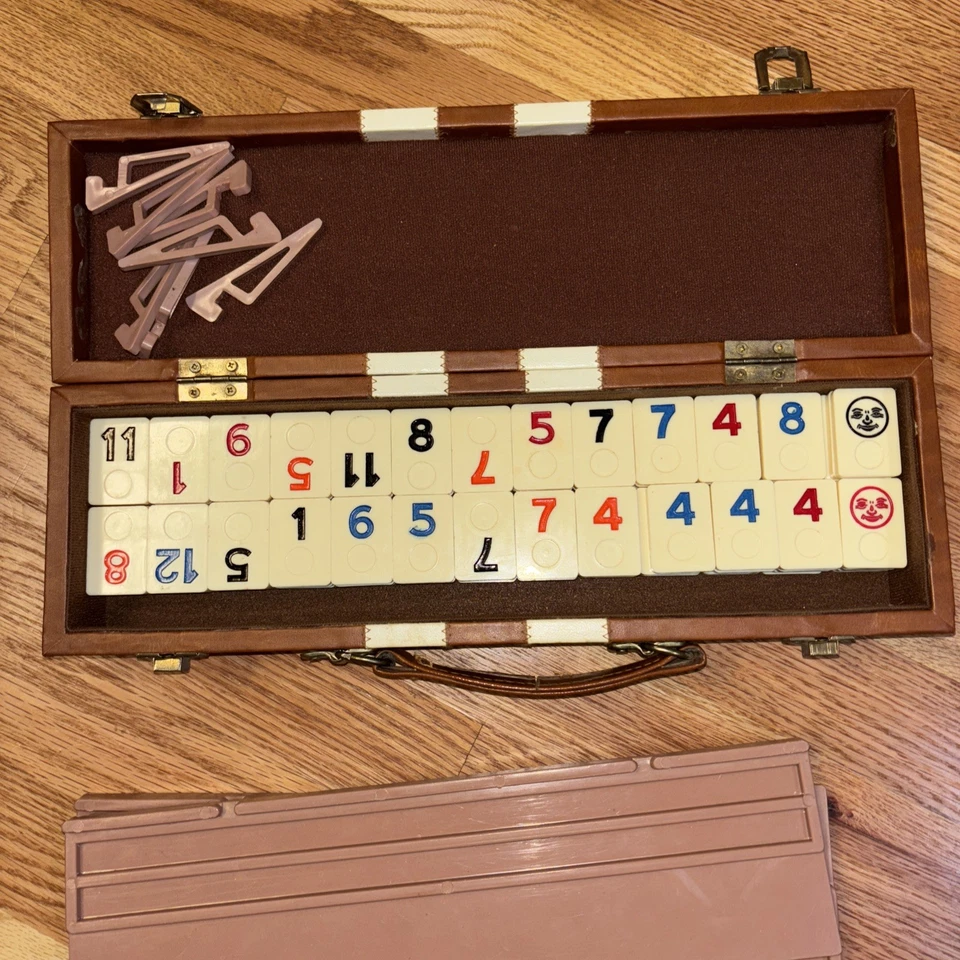 Estuche de transporte vintage de cuero sintético para juego Rummy-O Rummikub 105 azulejos Foto 2 de 4