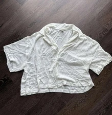 H&M Relaxed Fit White Summer Blouse – Size XL