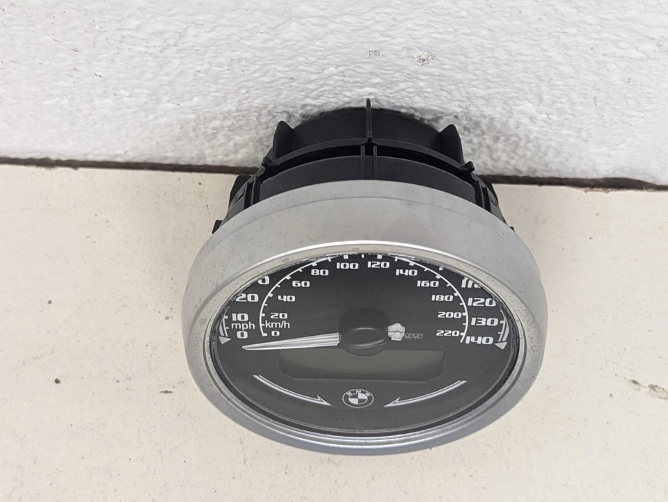 Speedometer BMW R Nine T Pure Urban GS Scrambler Speedo 2020-2024 62111691264 - Image 2 of 4