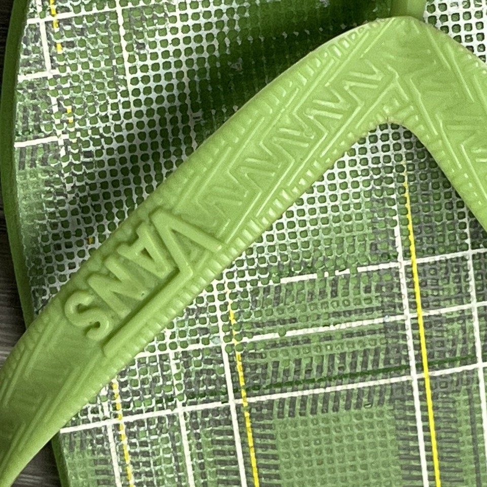 Vans Shoes Women Sandals Flip Flops Slip On Size 7 8 Thongs Green Plaid