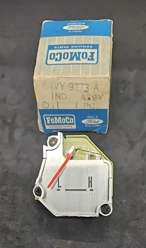  1964 1965 LINCOLN CONTINENTAL OIL GAUGE  NEW OLD STOCK SEDAN OR CONVERTIBLE - Image 4 of 4