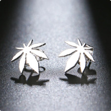 Pendientes de plata de acero inoxidable con hoja de marihuana hoja de cannabis nuevos