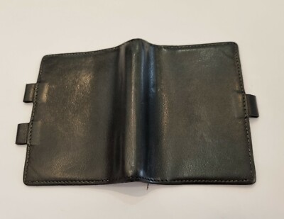 Couverture D'agenda HERMÈS En Cuir Noir - Modèle Occasion Avec Traces D'usure - Fabriquée En France